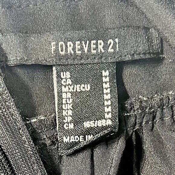 FOREVER 21 Y2K Style Black Paisley Halter Neck Sleeveless Maxi Dress Size Medium - Picture 7 of 9